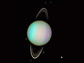 哈勃太空望远镜发现天王星两颗新卫星图