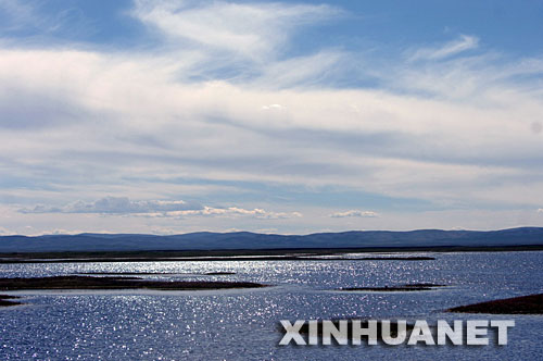 这是青海省玛多县恢复原貌的湖泊"星星海"(7月23日摄).
