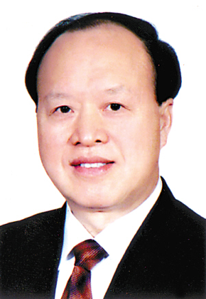 中共广东省第十届委员会常委简历