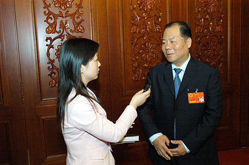 郑松岩代表:民生任务沉甸甸 承诺了就要实践好