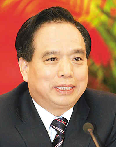 山东省委书记李建国从加快发展转到科学发展