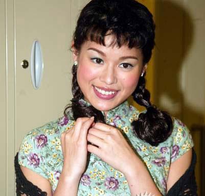 24位女星的村姑造型谁最土气十足?