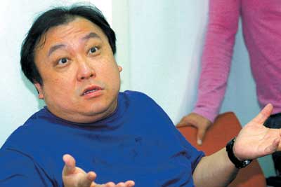 王晶昨天情绪相当激动