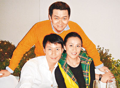 刘嘉玲庆祝黎明38岁生日 半带醉意送香吻(图)