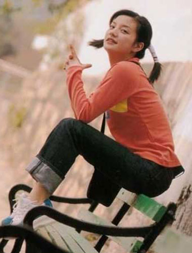 从襁褓走到台前赵薇39张青涩照片曝光组图