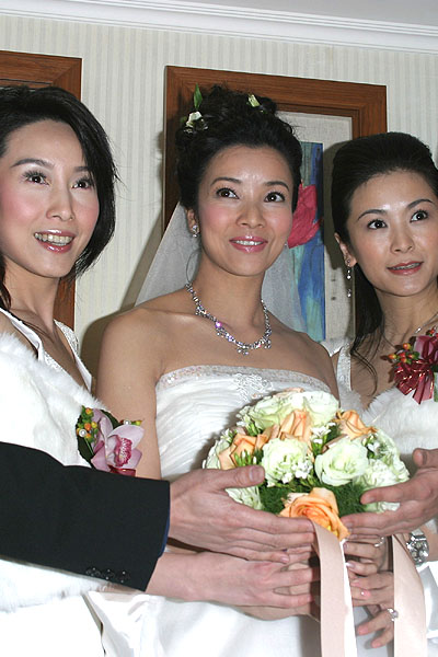 昨天正式成为林太太林熙蕾王渝文昨天正式成为林太太,和老公林凯闵