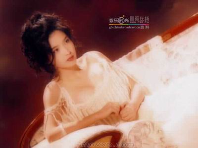 周慧敏早期性感写真图