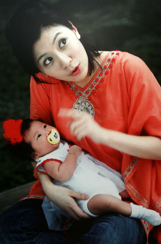 贾静雯女儿孙翎茜 名字有谐音引发误会(组图)